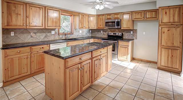 Photo of 16273 Robindale Dr, Strongsville, OH 44136