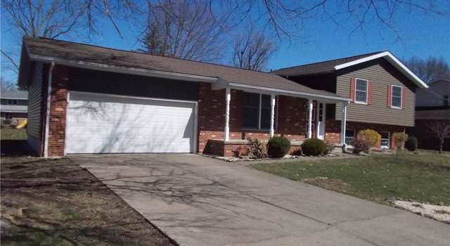 Photo of 125 Springbrook Dr SE, New Philadelphia, OH 44663