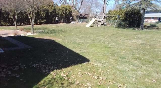 Photo of 125 Springbrook Dr SE, New Philadelphia, OH 44663