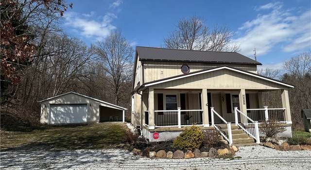 Photo of 14086 E Center St, Burton, OH 44021