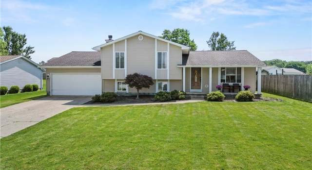 Photo of 3700 Meander Reserve Cir, Canfield, OH 44406