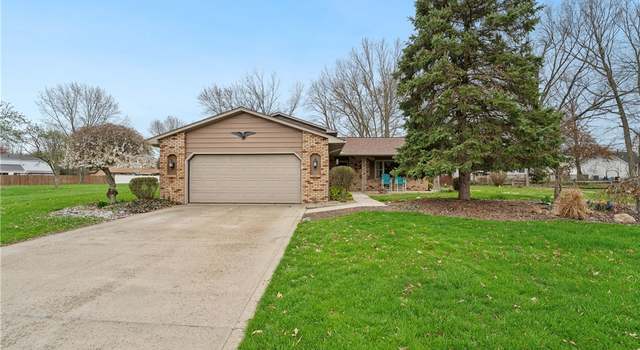 Photo of 4281 Berkeley Dr, Sheffield Village, OH 44054