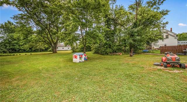 Photo of 116 Willis Ave, Jefferson, OH 44047