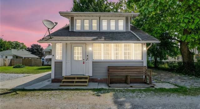 Photo of 5016 W Mapleton Beach Dr, Geneva On The Lake, OH 44041