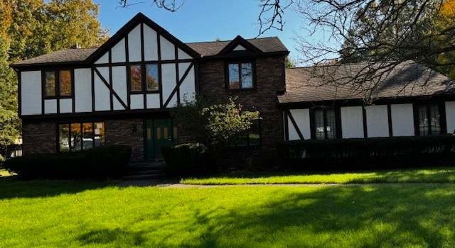 Photo of 6055 Tippecanoe Rd, Canfield, OH 44406