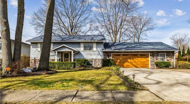 Photo of 770 Alameda Ave, Sheffield Lake, OH 44054