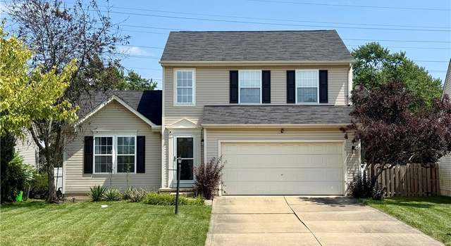 Photo of 130 Stonefield Dr, Berea, OH 44017