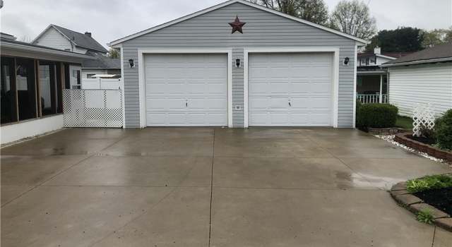 Photo of 858 Wabash Ave NW, New Philadelphia, OH 44663
