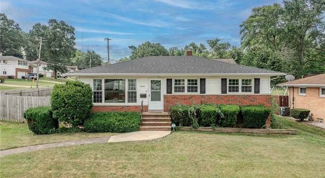 Photo of 5419 Loyola Dr, Parma, OH 44129