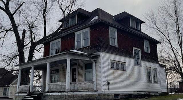 Photo of 532 E Market St, Cadiz, OH 43907