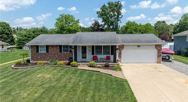 Photo of 1021 S Hallmark St NE, Bolivar, OH 44612