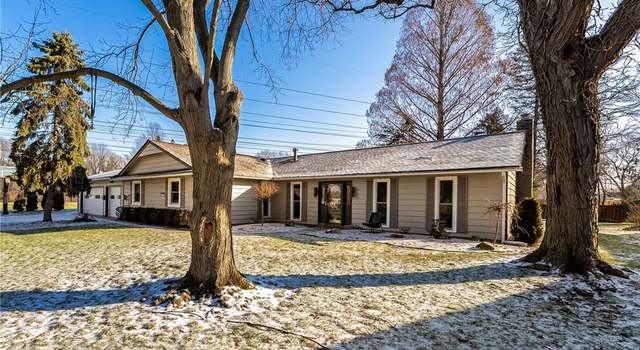 Photo of 489 Merrimak Dr, Berea, OH 44017