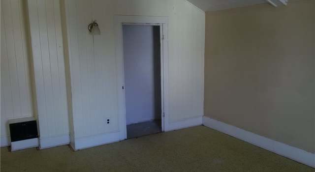 Photo of 671 Cliff St NW, Massillon, OH 44647