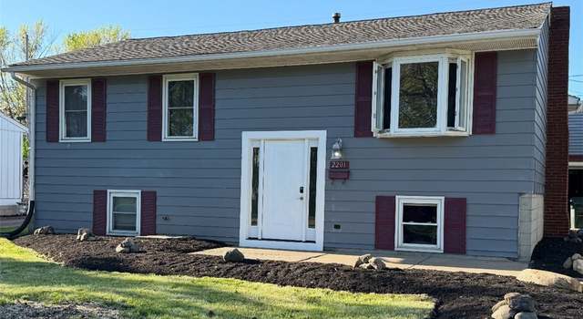 Photo of 2201 Jackson St, Lorain, OH 44052