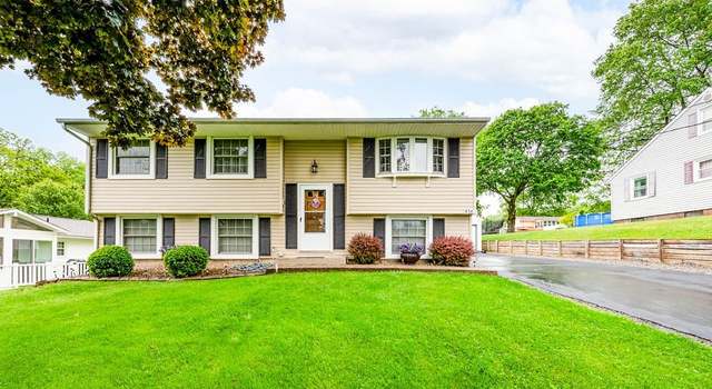 Photo of 834 W North Ave, East Palestine, OH 44413