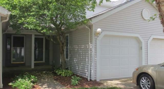 Photo of 696 Crownwood Ct, Streetsboro, OH 44241