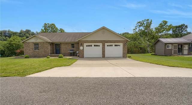 Photo of 45330 Maple View Cir, Caldwell, OH 43724