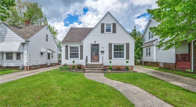 Photo of 6910 Brownfield Dr, Parma, OH 44129