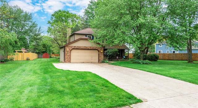 Photo of 4075 Brewster Dr, Westlake, OH 44145
