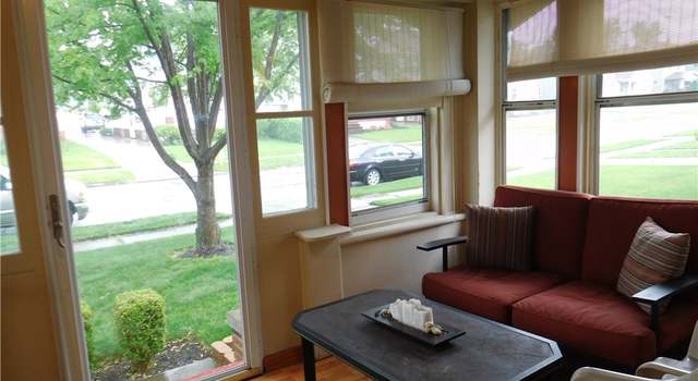 Photo of 3914 Maplecrest Ave, Parma, OH 44134