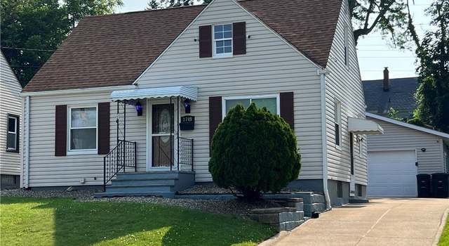 Photo of 1749 Highview Ave, Akron, OH 44301