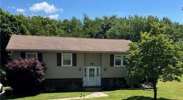 Photo of 16696 Artistic Dr, East Liverpool, OH 43920