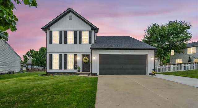 Photo of 2300 Canterbury Cir, Akron, OH 44319