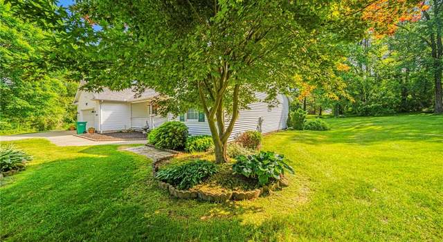 Photo of 7410 Fieldstone Ave, Conneaut, OH 44030