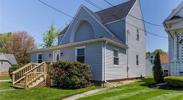 Photo of 546 Harbor St, Conneaut, OH 44030