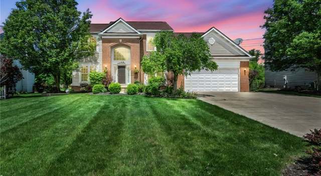 Photo of 1221 Hamilton Dr, Broadview Heights, OH 44147