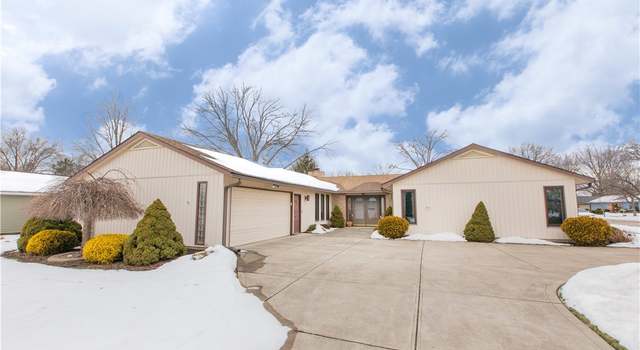 Photo of 500 Wyleswood Dr, Berea, OH 44017