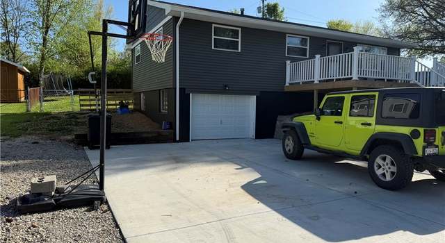 Photo of 155 Elmwood Heights Rd, Williamstown, WV 26187