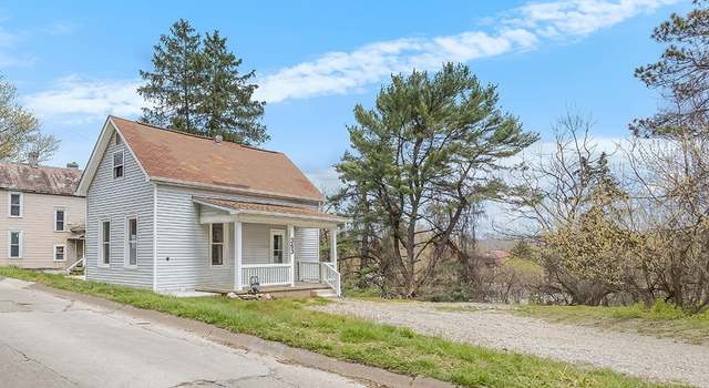 Photo of 363 Spring St, Cambridge, OH 43725