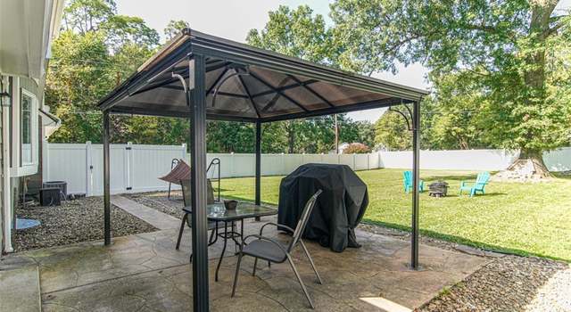 Photo of 494 Ingram Dr, Youngstown, OH 44512