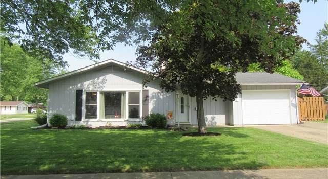 Photo of 771 Trotter Ln, Berea, OH 44017