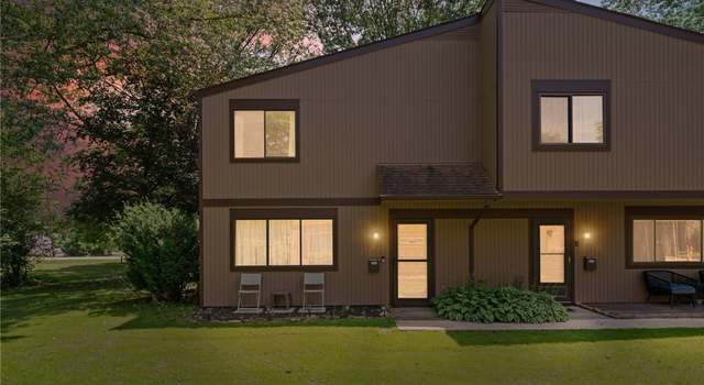 Photo of 26749 Lake Of The Falls Blvd, Olmsted Falls, OH 44138