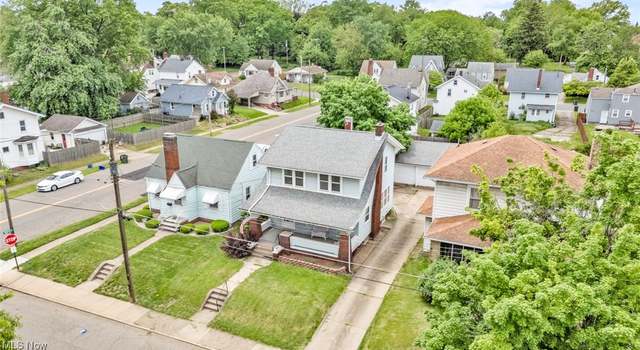 Photo of 809 Bellflower Ave SW, Canton, OH 44710