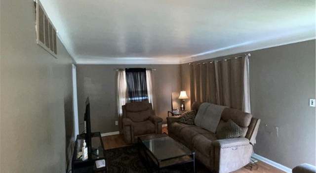 Photo of 3872 E 189th St, Cleveland, OH 44122