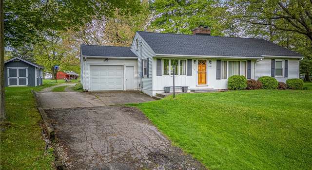 Photo of 116 Idlewood Dr, Amherst, OH 44001