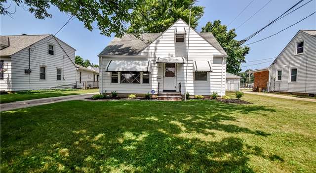 Photo of 31441 Willowick Dr, Willowick, OH 44095