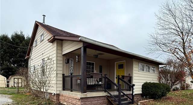 Photo of 314 N Plum St, Gnadenhutten, OH 44629