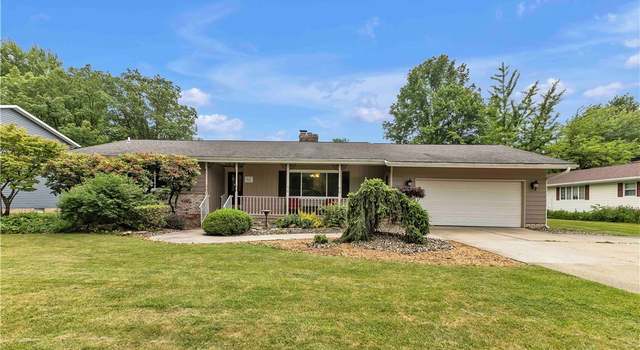 Photo of 250 Greenridge Dr, Geneva, OH 44041