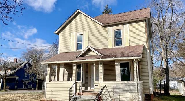 Photo of 2470 East Ave, Akron, OH 44314