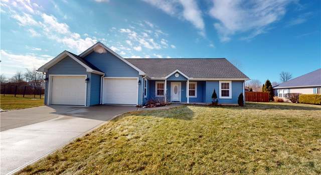 Photo of 510 Elm St, Sheffield Lake, OH 44054