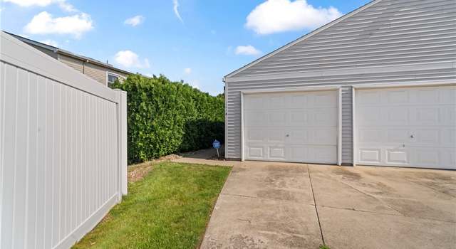 Photo of 3494 Ivy Hill Cir Unit A, Cortland, OH 44410