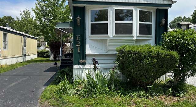 Photo of 9151 Mentor Ave Unit E21, Mentor, OH 44060