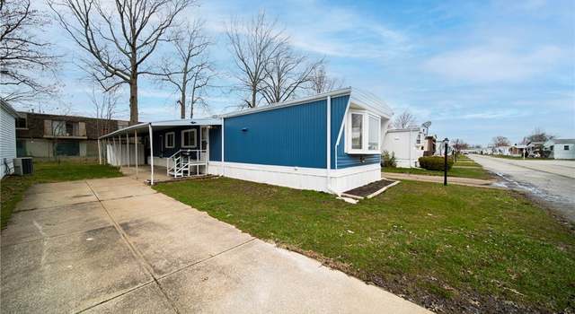 Photo of 34424 Euclid Ave #260, Willoughby, OH 44094