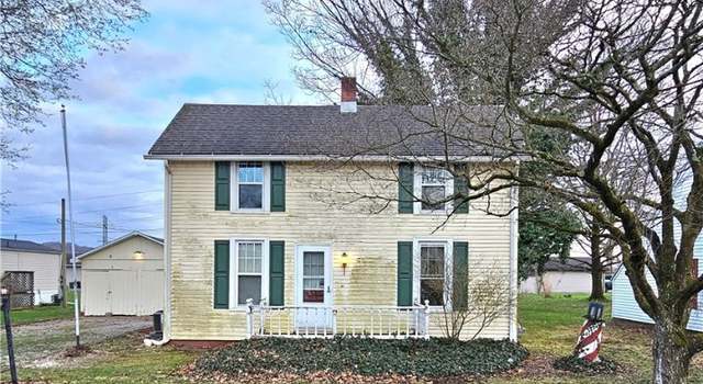 Photo of 617 Franklin Ave, Conesville, OH 43811