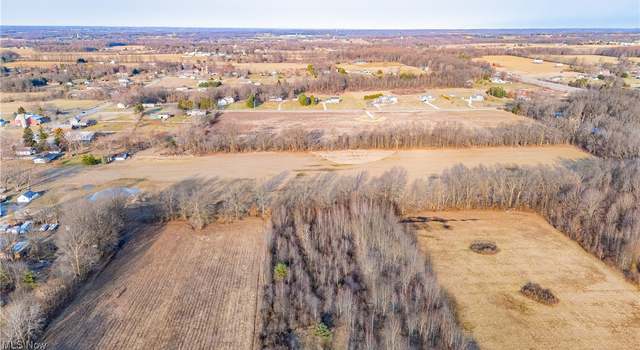 Photo of 3285 Greenwich Rd, Wadsworth, OH 44273
