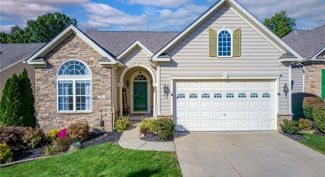 Photo of 21 Hidden Lake Ln, Peninsula, OH 44264